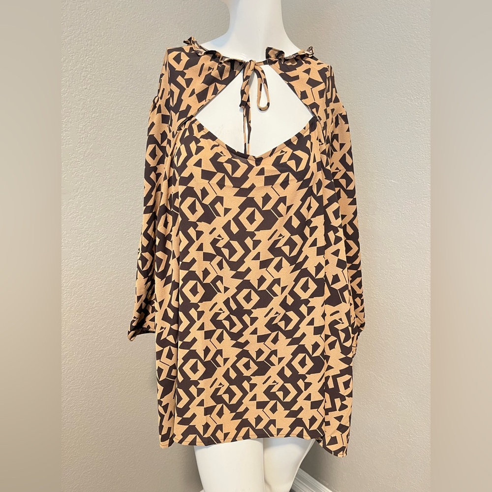 NWT Lane Bryant Plus Women’s Brown & Tan 3/4 Sleeves Geometric Blouse Size 28
